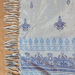 Cleopatra Scarf/Shawl. Pretty blue colors 💙